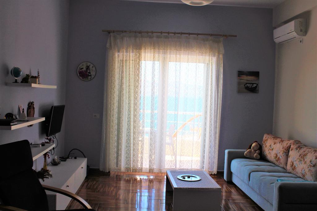 Seaside Apartment Саранда Екстер'єр фото