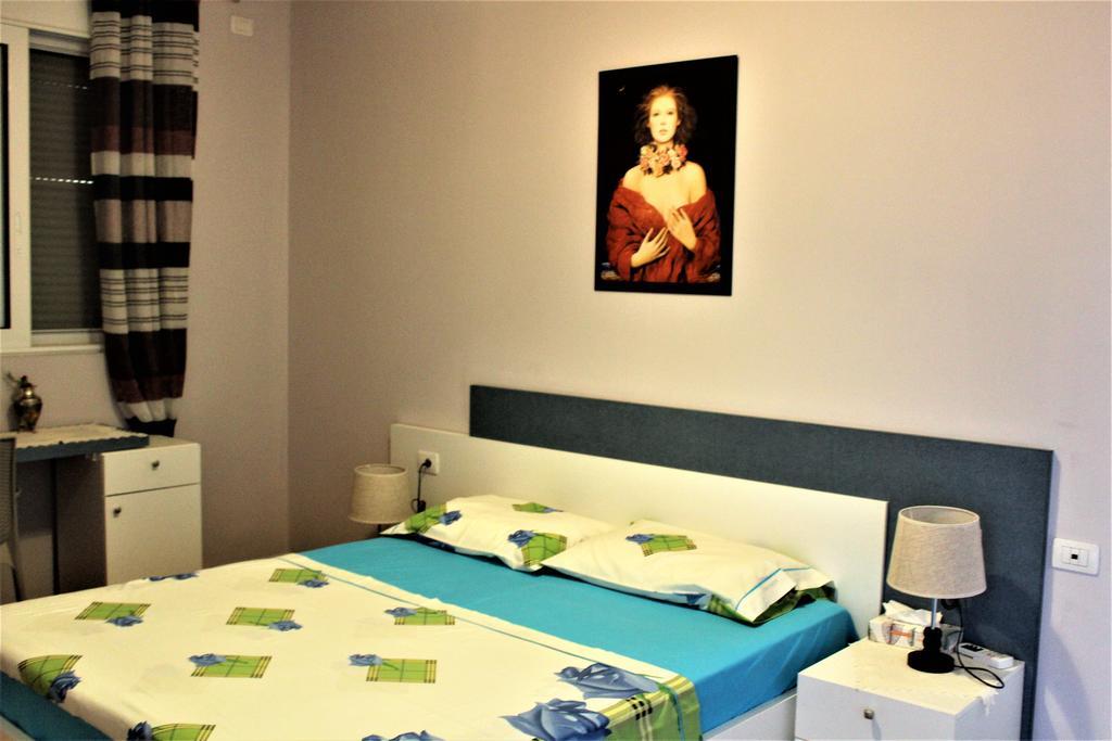 Seaside Apartment Саранда Екстер'єр фото