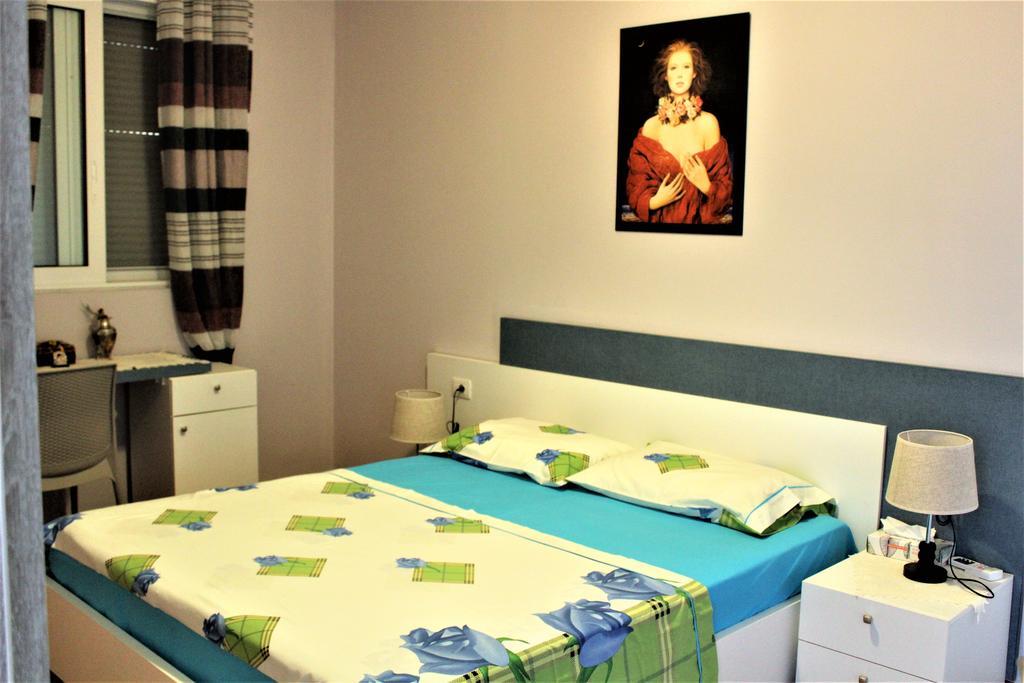 Seaside Apartment Саранда Екстер'єр фото